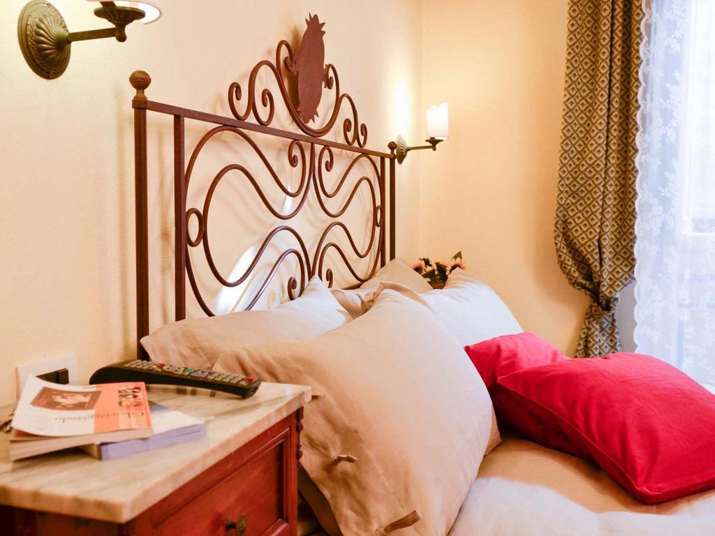 B&B Vicolo Della Scala Cortona Eksteriør billede